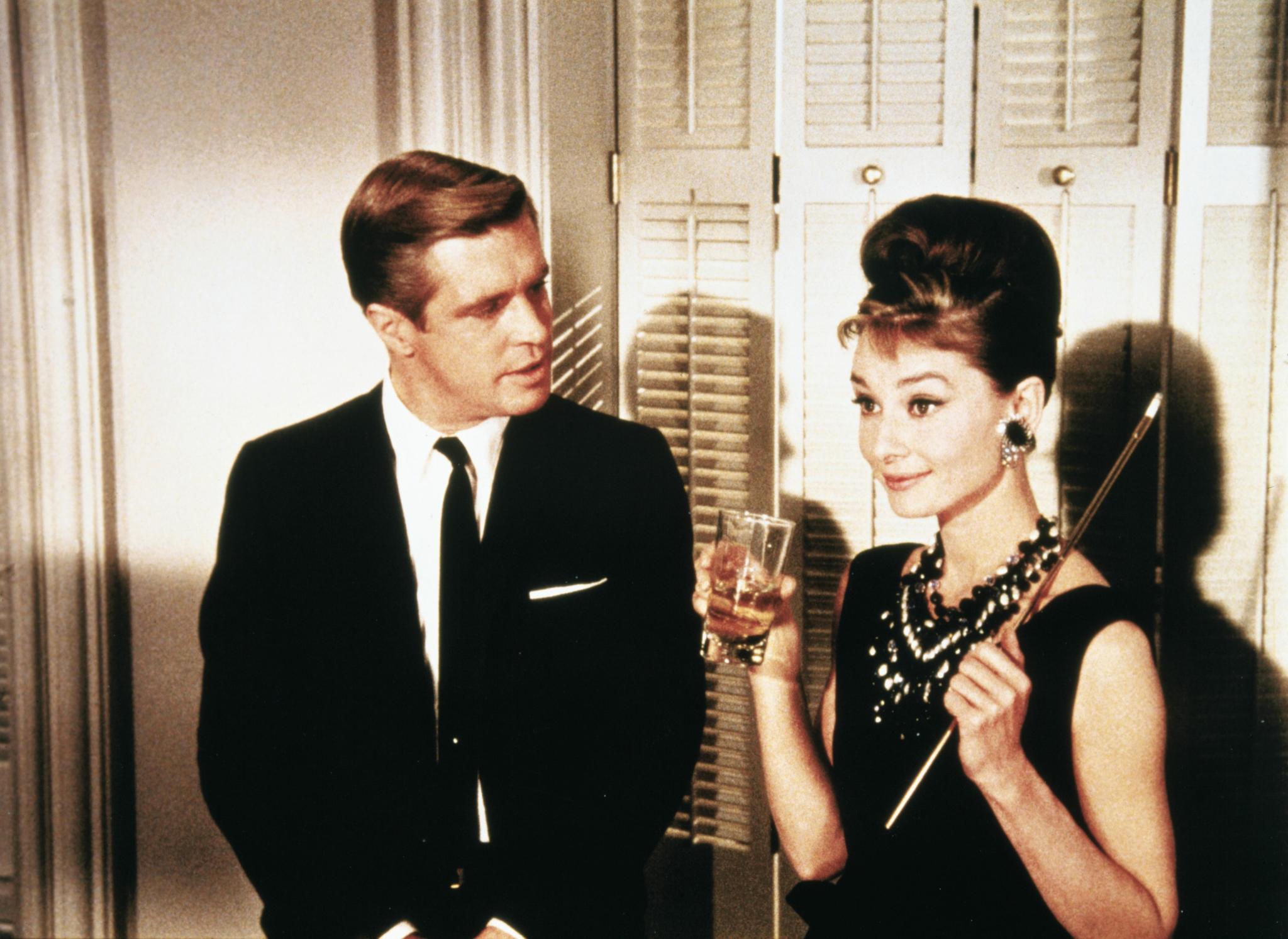 Điểm Tâm Ở Tiffany – Breakfast at Tiffany’s (1961) Full HD Vietsub